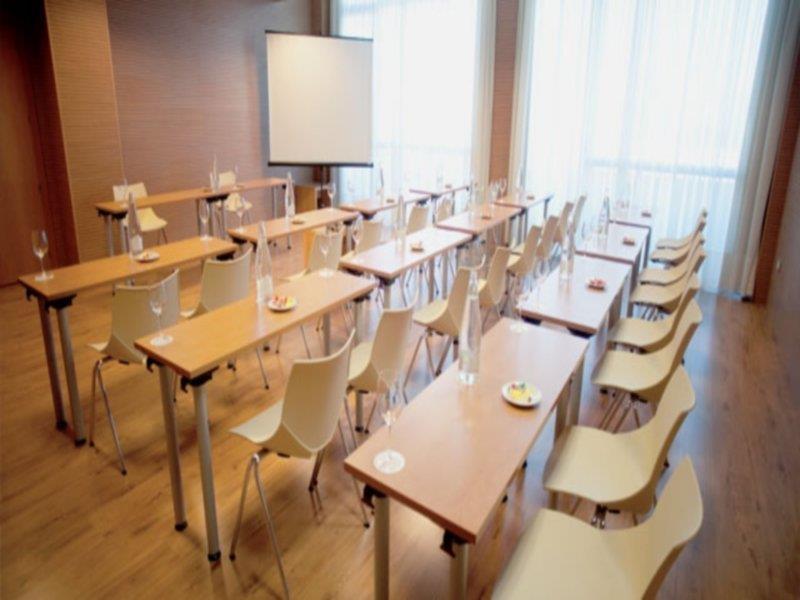 Exe Sevilla Palmera Ngoại thất bức ảnh