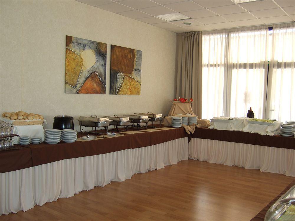 Exe Sevilla Palmera Ngoại thất bức ảnh